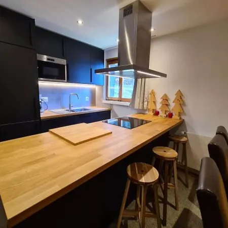 Family With Terrace * Вейзона