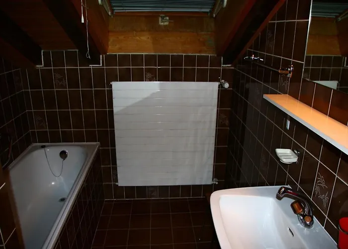 아파트 Family With Terrace *