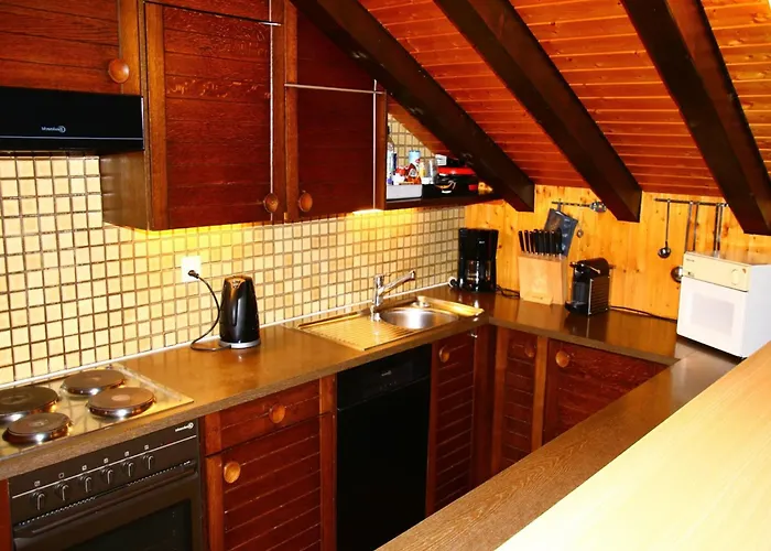 Апартаменты Family With Terrace Вейзона